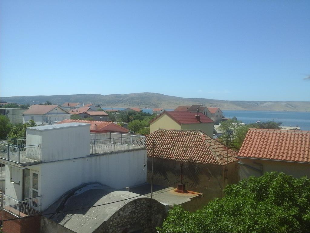 Apartments Viktorija Starigrad Paklenica Εξωτερικό φωτογραφία