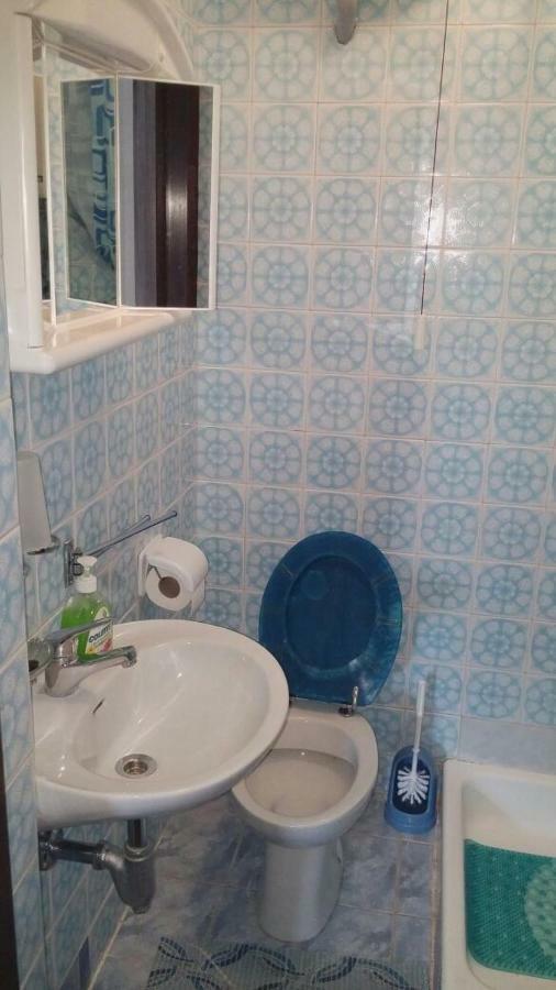 Apartments Viktorija Starigrad Paklenica Εξωτερικό φωτογραφία